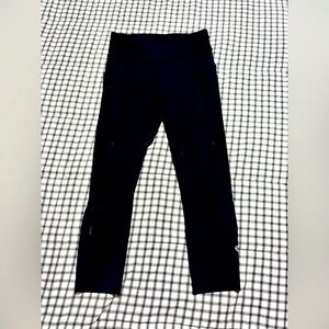 Lululemon legging. Size 4.